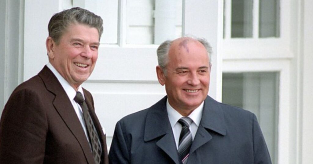 00 Reagan e Gorbachev